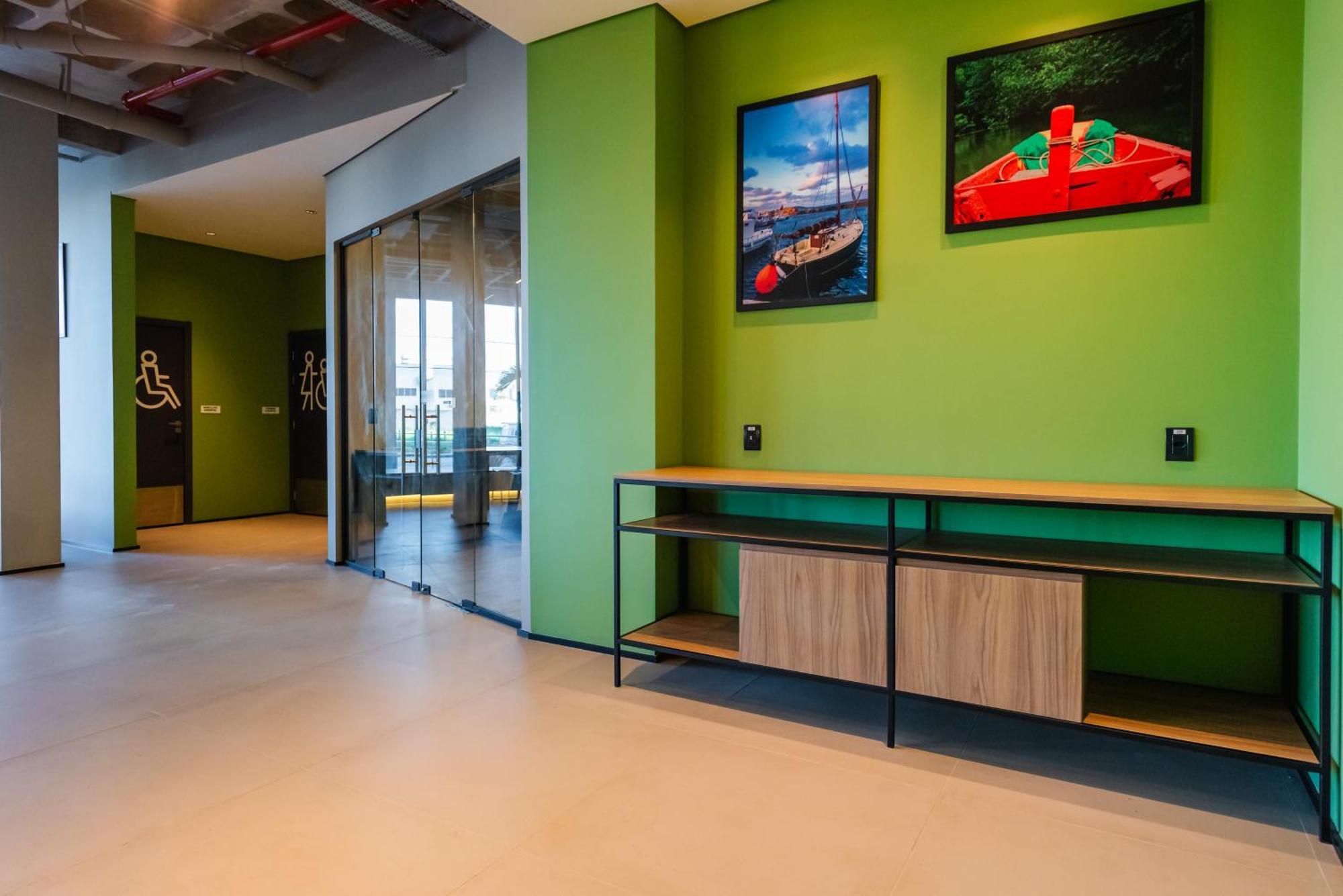 Ibis Tubarao Hotel Bagian luar foto